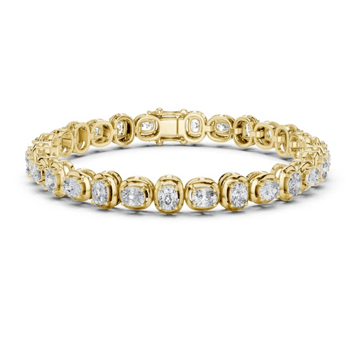 Yellow gold tennis bracelet with cushion-cut diamonds and bright bezel settings