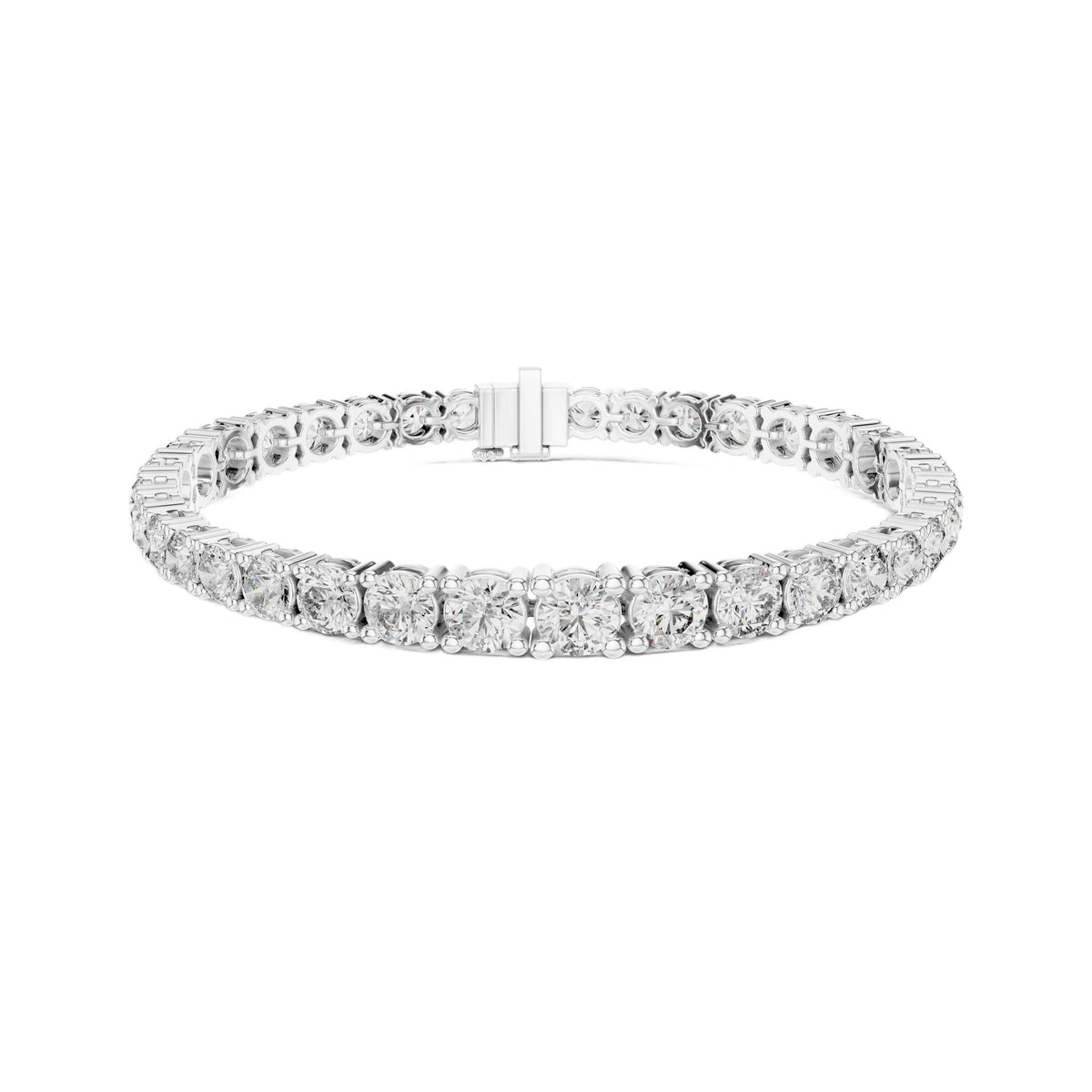 White gold diamond tennis bracelet with center clasp and round diamond bezels