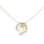 Round diamond flower pendant in yellow gold, three-ring swirl setting