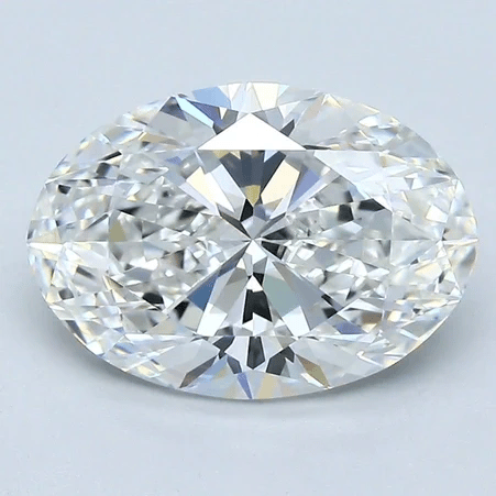 Oval cut diamond centerpiece with multi-faceted sparkle